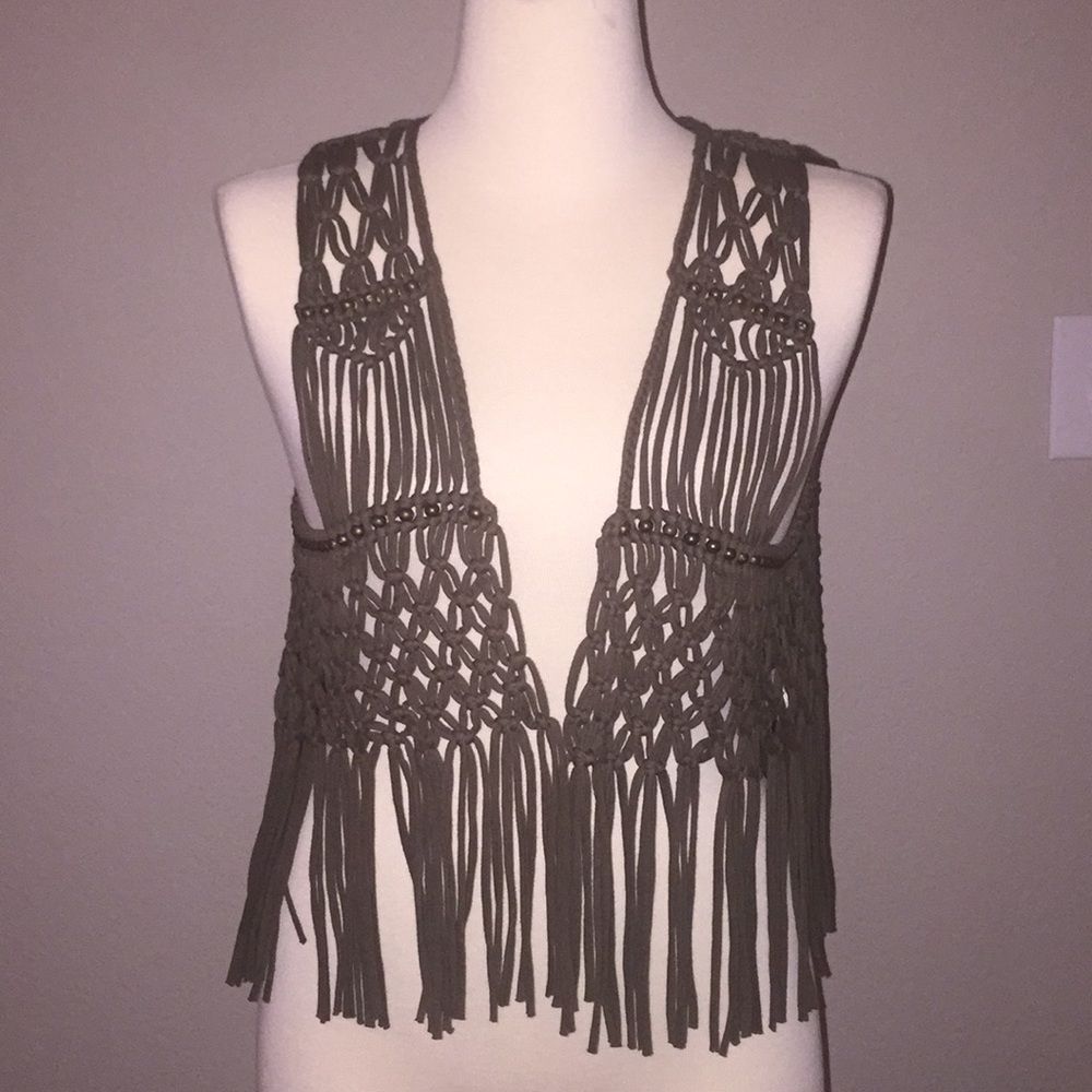 Echo & Rage crochet vest size large